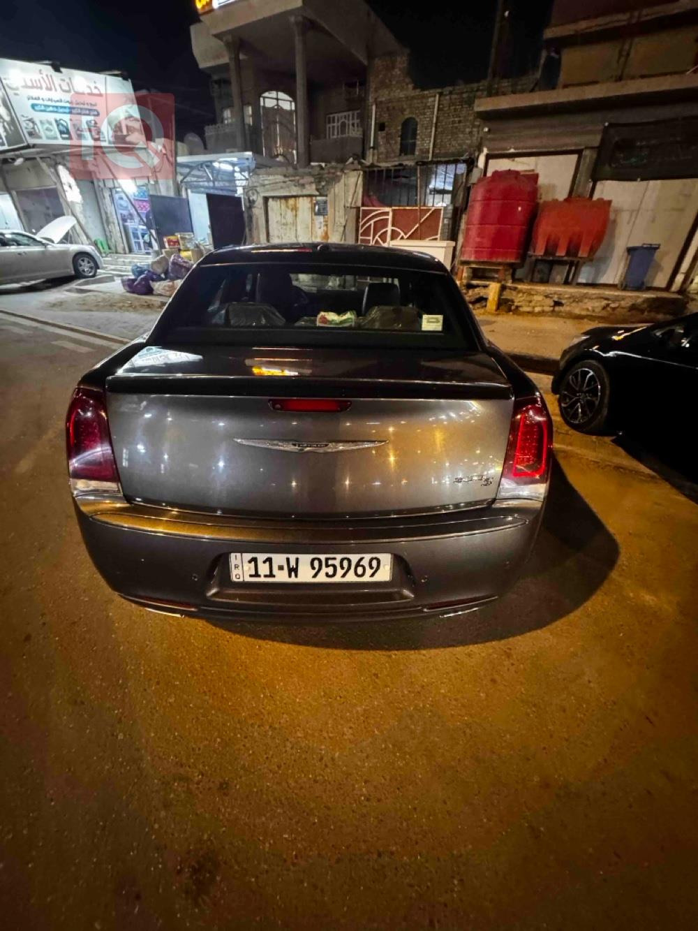 كرايسلر 300